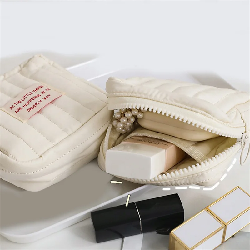 1-10pcs Mini borsa per il trucco borsa per il trucco quadrata coreana piccola per studenti piccoli auricolari Zero portafoglio ragazza borse per la