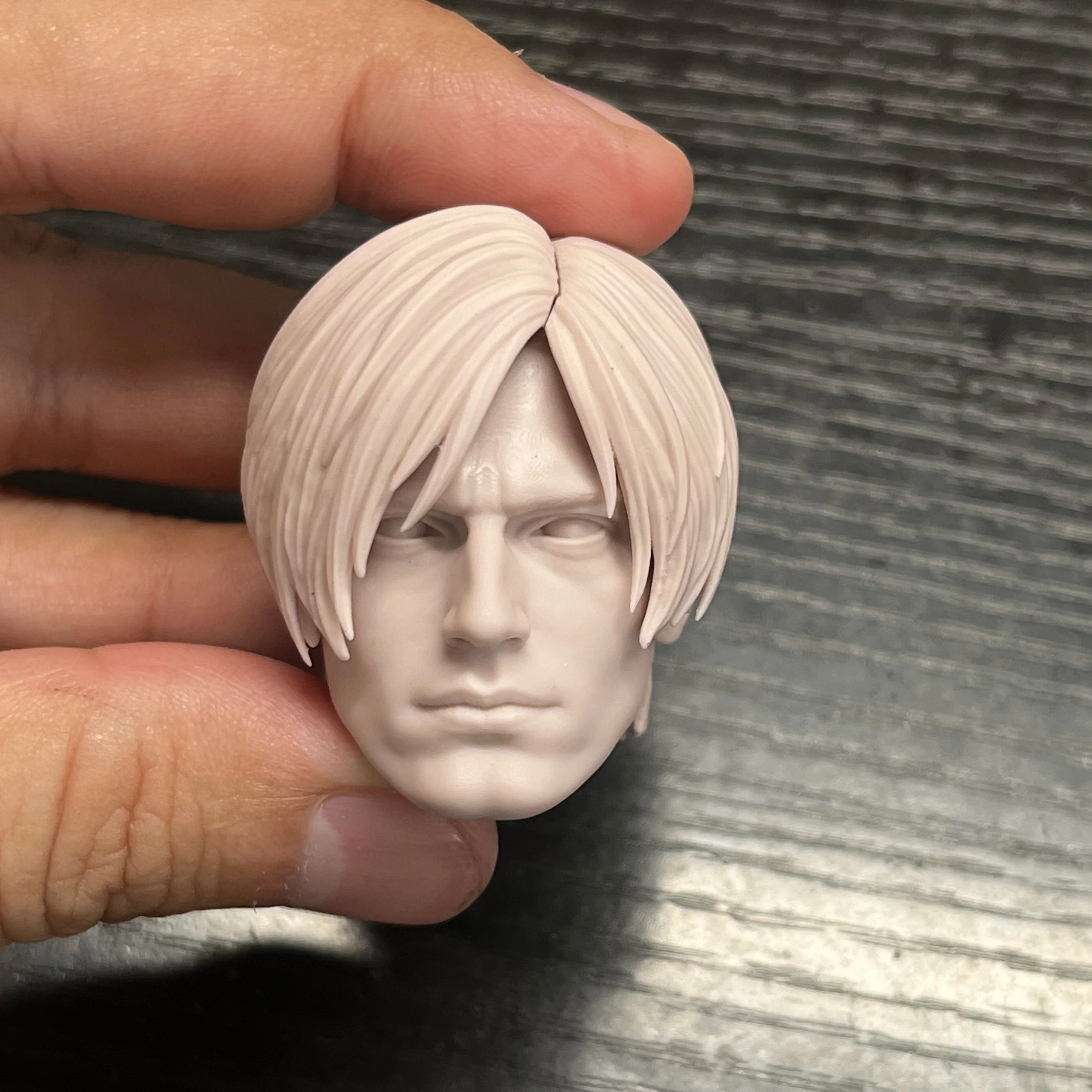 

1/6 Unpainted Biochemical Leon Head Carving Sculpt Fit 12inches Figure Doll