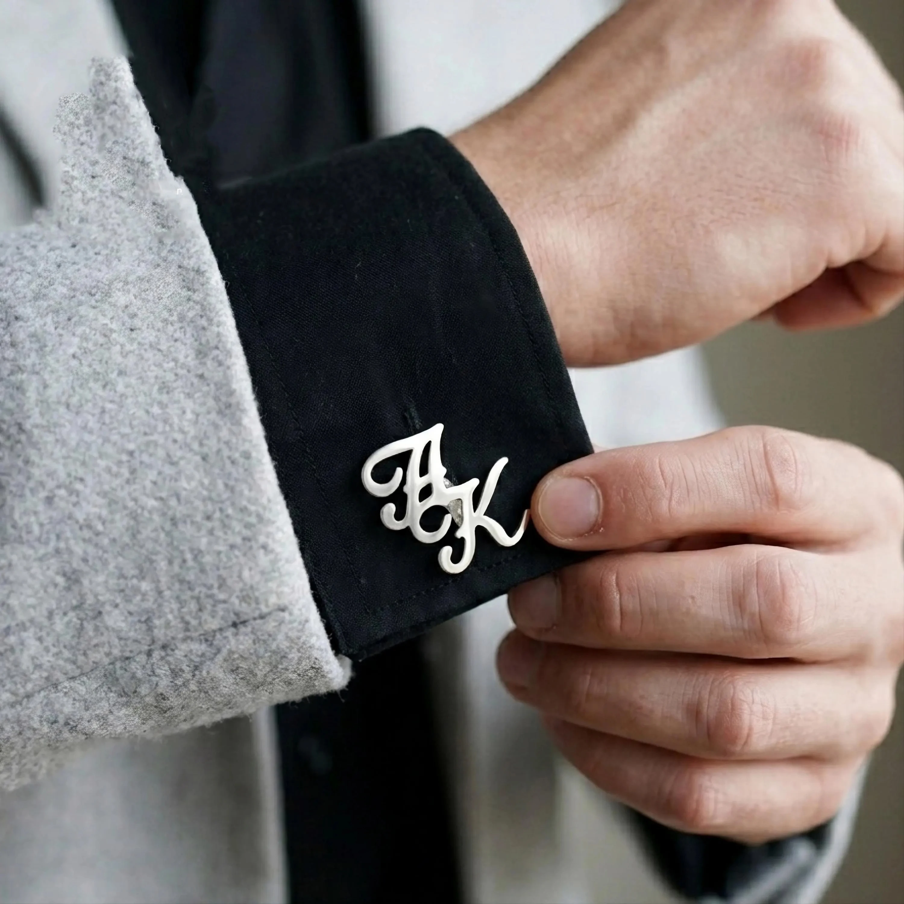 Custom Initial Cufflinks Personalized Letter Cufflink Monogram Shirt Cufflinks For Men Stainless Steel Jewelry Christmas Gifts