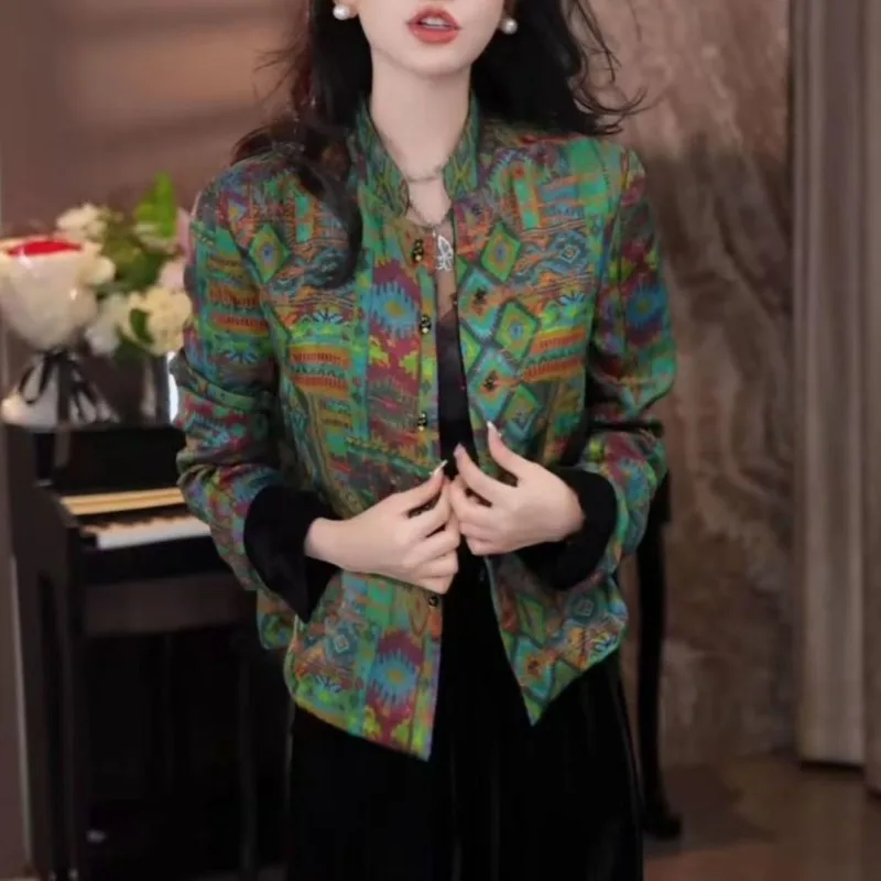 2025 Autumn New Fashion New Chinese Style top With Feminine Temperament Slimming and Double-Sided Color Buttoned Velvet Jacket