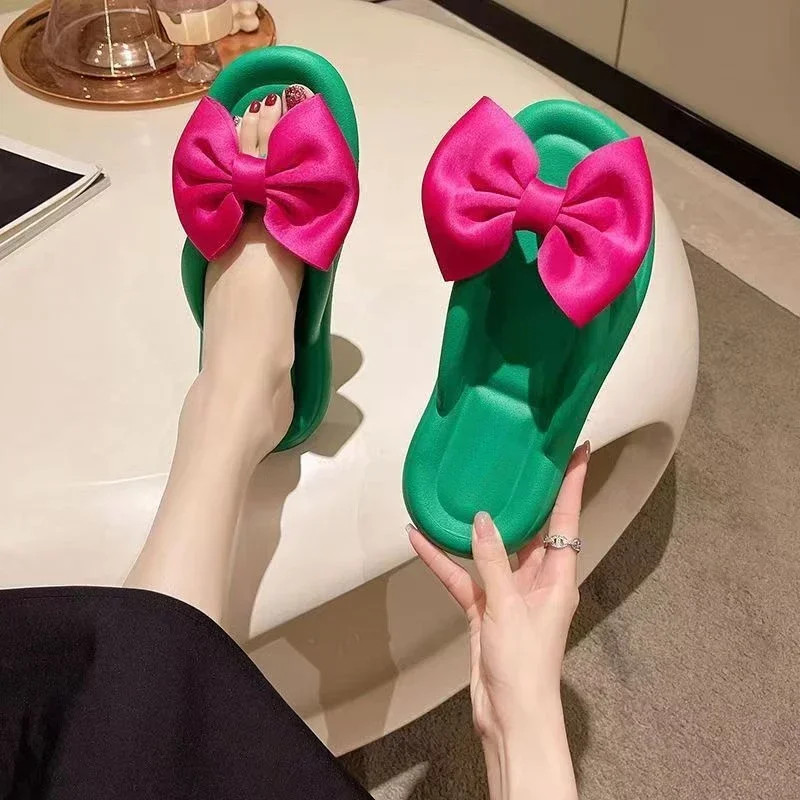 

2025 New Flip-flops Women Wear Fashion Ins Thick Soled Beach Flip-flops with Bows