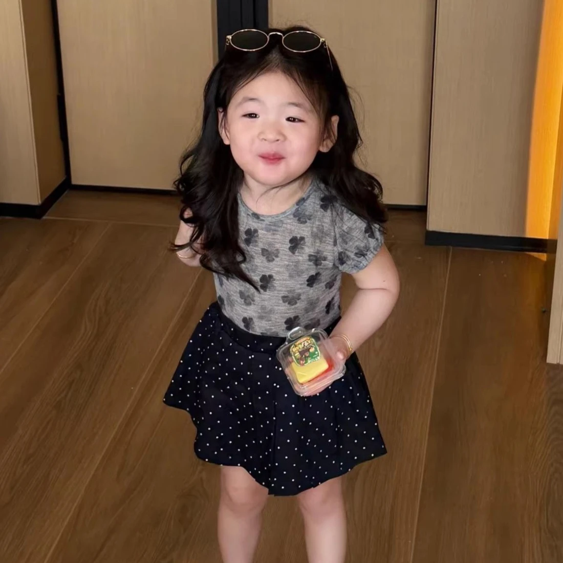 

Girls Set 2026 Spring and Summer New Childrens Clothing Korean Girl Baby Sweet Floral T-shirt Polka Dot Short Skirt Two Sets