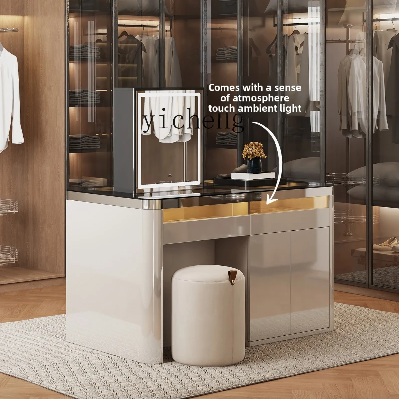 Fy Cloakroom Nakaji… - image