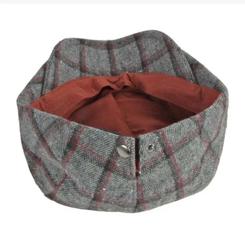 2023 Autumn and Winter Polyester Plaid Print Newsboy Caps Flat Peaked Cap Men and Women Painter Beret Hats 124