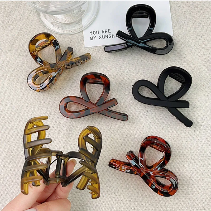 Vintage Haarspange mit geometrischer Schleife für hohe Pferdeschwänze – Haarklammer für Damen, Haarschmuck für den Hinterkopf – Detail 10