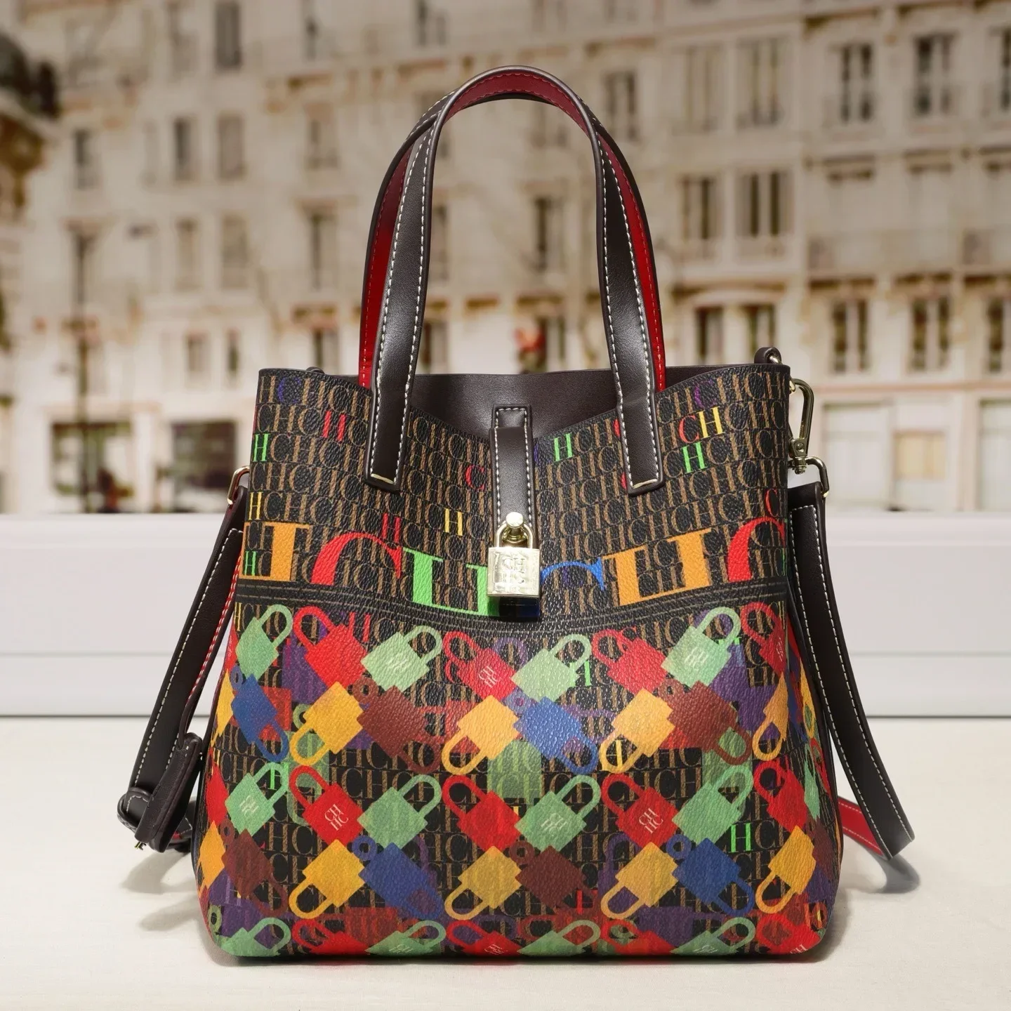 

2025 New Fashion Classic Popular Ladies Leather Crossbody Bag Handbag, Shoulder Bag Tote Bags From Luxury Brand Designer