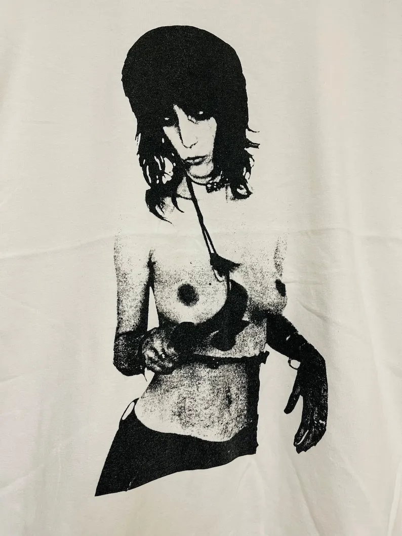 Vintage Late 90’s Patti Smith Photography Fotofolio T-Shirt / Artwork / Poetry / Painter / Singer / Streetwear / White / M