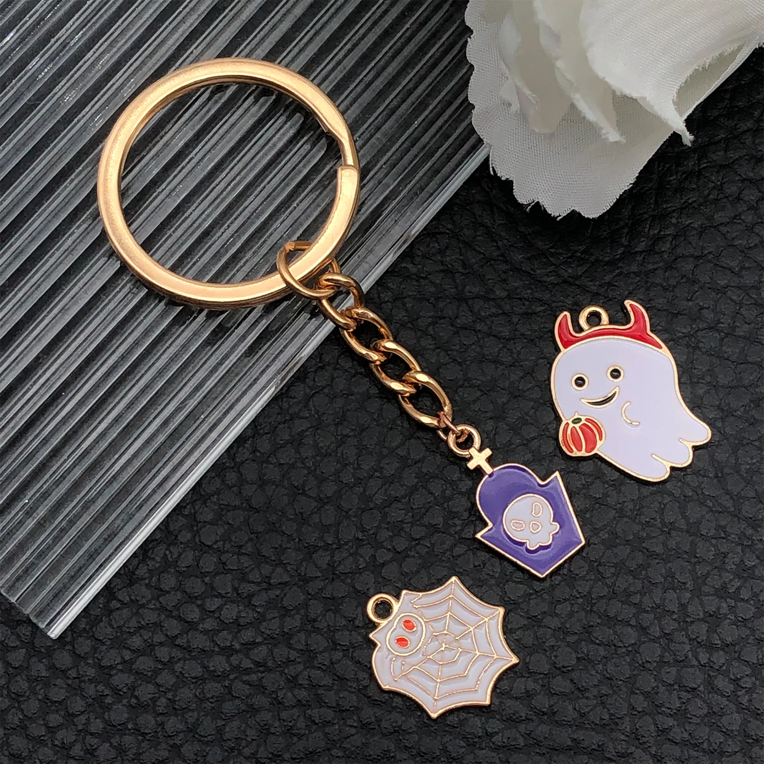 10/100pcs Dripping Zinc Alloy Halloween Bat/Ghost/Spider/Pumpkin Series Charms Pendant DIY Necklace Keychain Jewelry - view 5