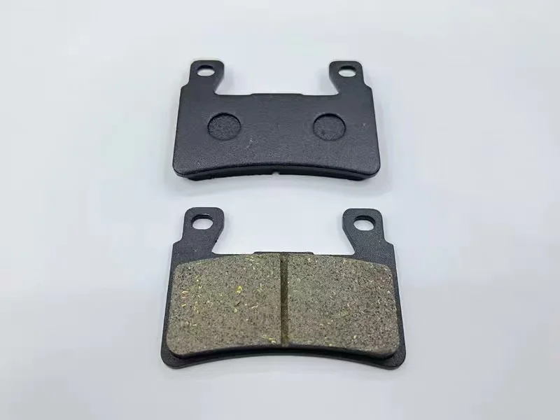 Suitable for Benda Jinjira 300 Greystone BD300 ROCK Korean Hyosung GV300S front and rear brake pad disc leather