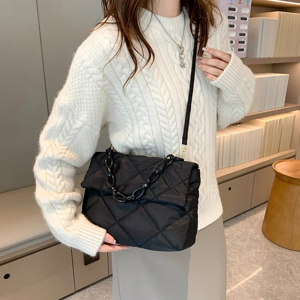 Fashion Chain Crossbody Bags Winter Cotton Padded Quilted Women Shoulder Bags Casual All-match Simple Female Girls Handbags