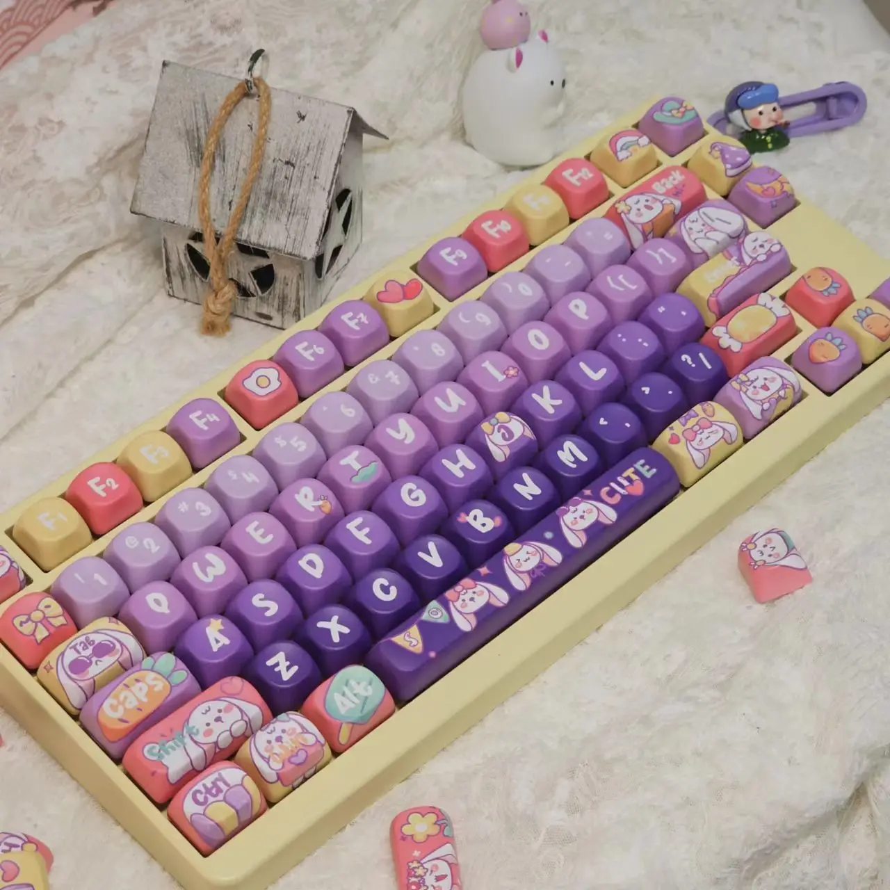 

125 Keys/Set Cute Bunny Kaycaps Purple Keycaps PBT Keycaps MOA Height Profile for MX Switch Mechanical Keyboard DIY