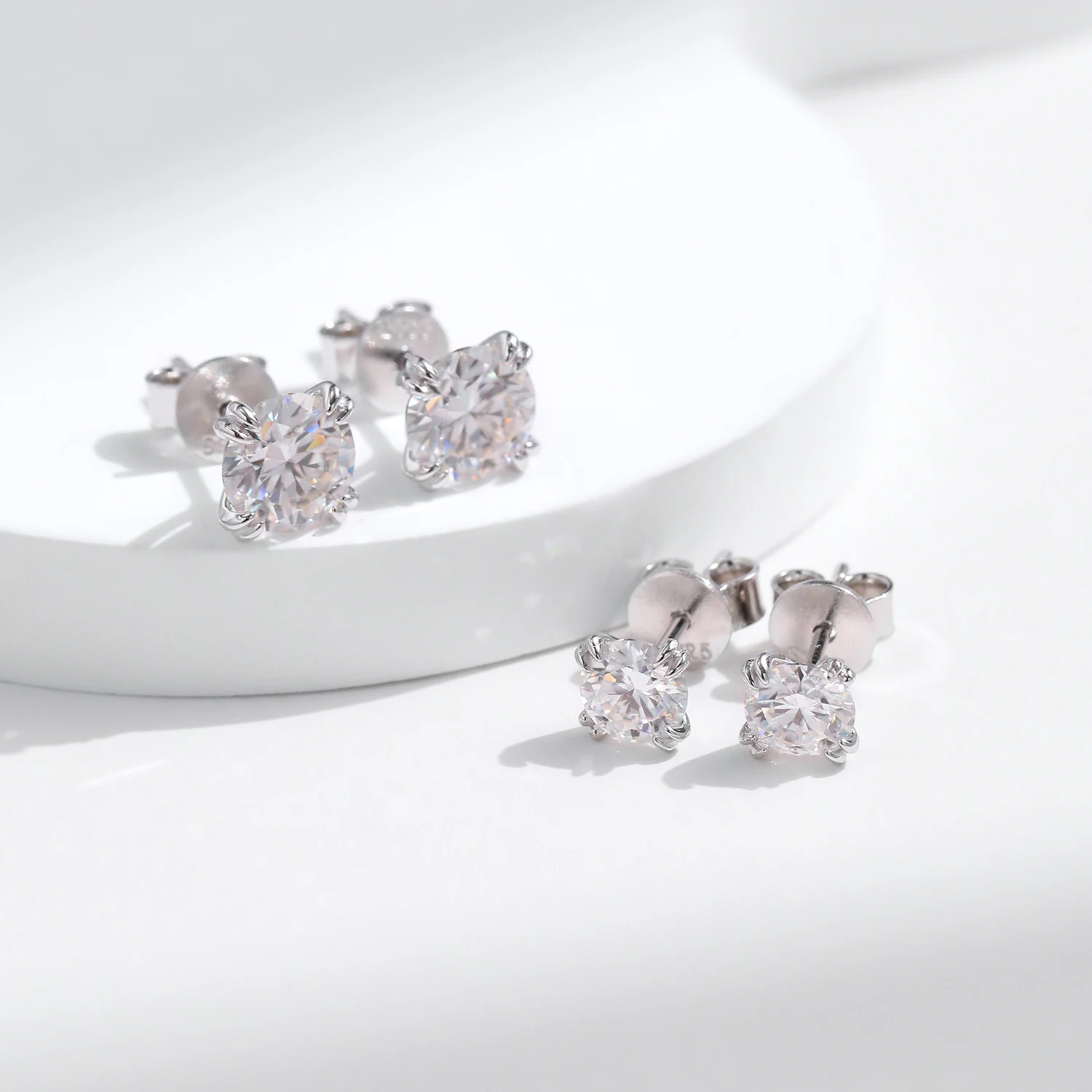 MODIAN D Color 1CT Moissanite Stud Earrings 925 Sterling Silver Brilliant Round Cut Lab Created Diamond Jewelry For Women
