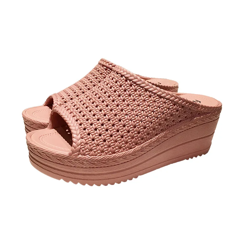 2024 Women Shoes Summer New Slippers Fashion Retro Wedge Platform Beach Shoes Female Peep High Heels Sandalias Mules