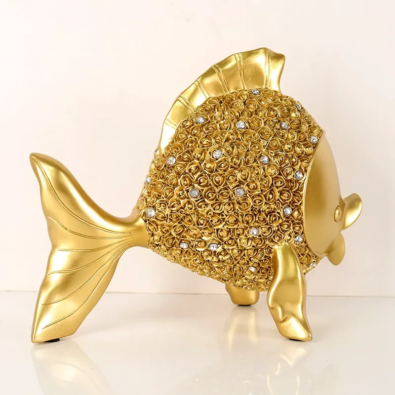 Chic Lifelike Fish Figurine Sculpture Goldfish Ornament Miniature Statue Photo Props Office Crafts