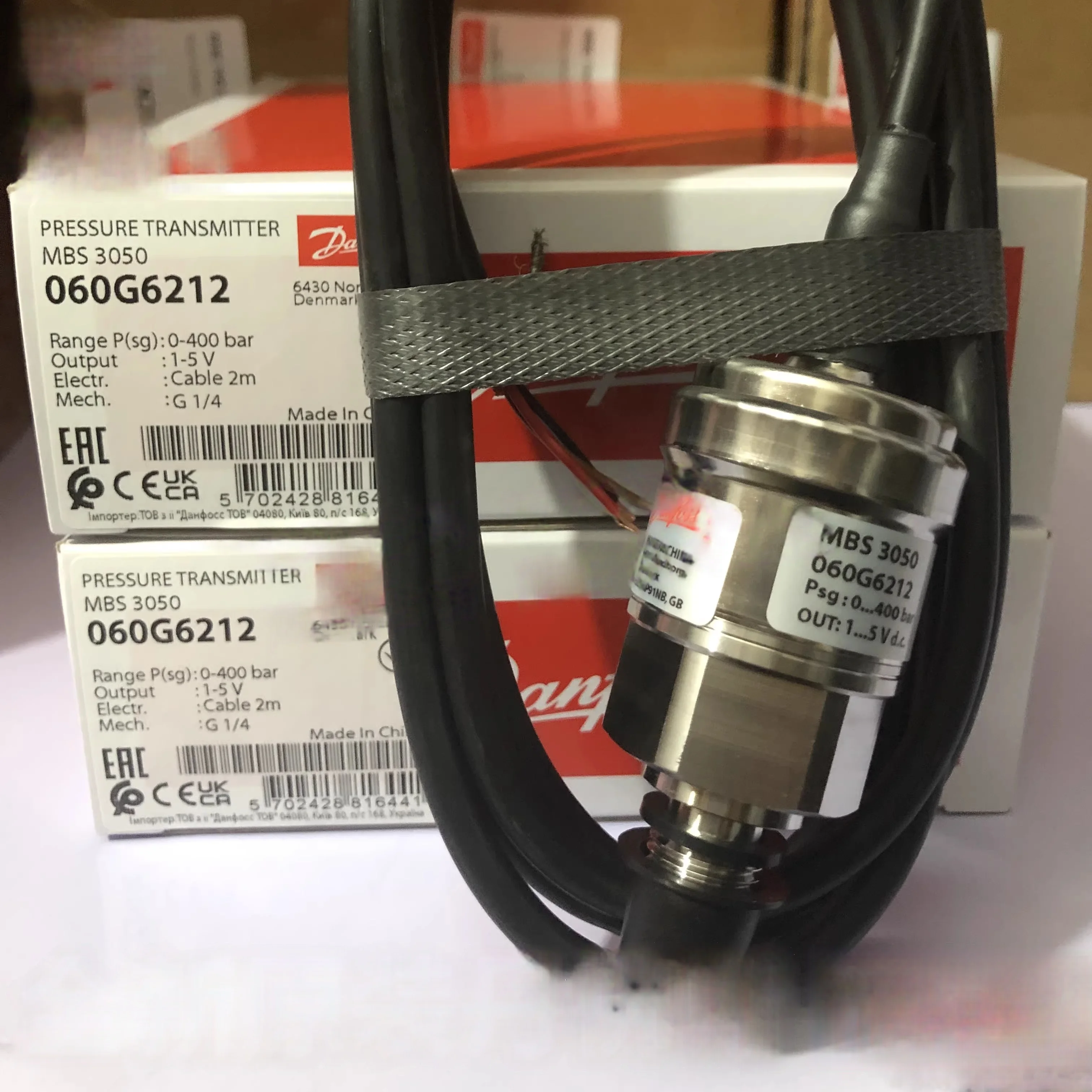 New for Danfoss pressure sensor MBS3050 (060G1401)  MBS3050 (060G1415)  MBS3050 (060G6212)