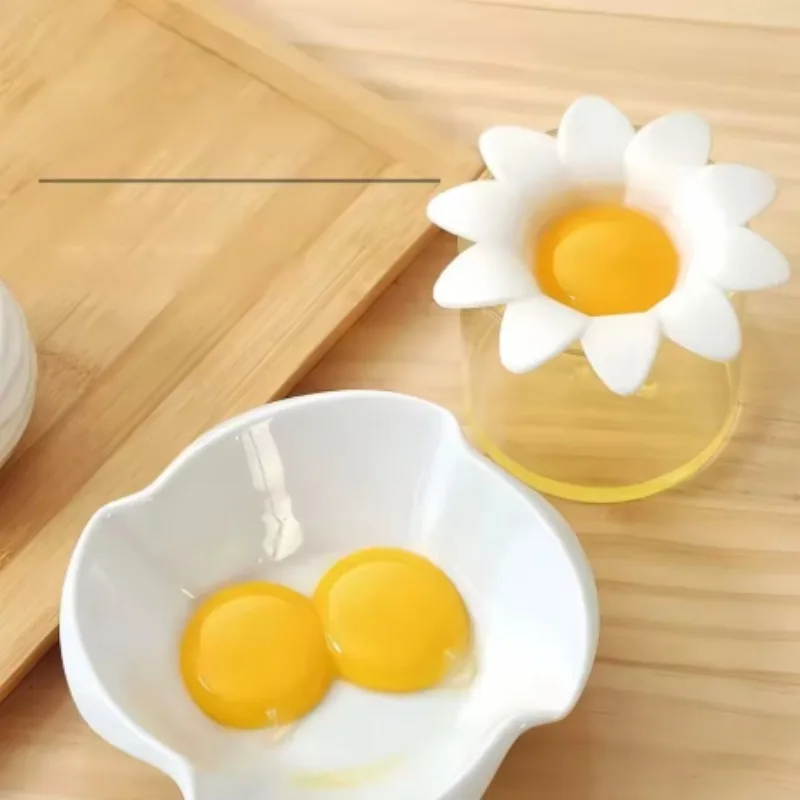 

Egg White Separator Plastic Multi-functional Convenient Creative Daisy Flower Egg Separation Home Kitchen Baking Tool