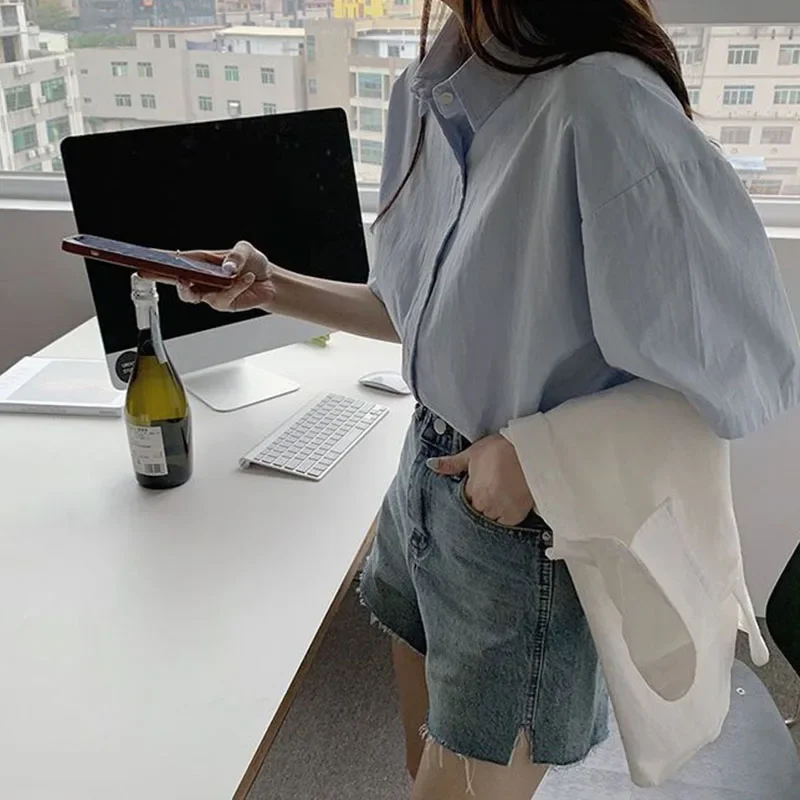 Camicia casual a maniche corte Donna Estate All-match Camicetta con colletto rovesciato allentato Camicie da lavoro semplici con bottoni coreani femminili