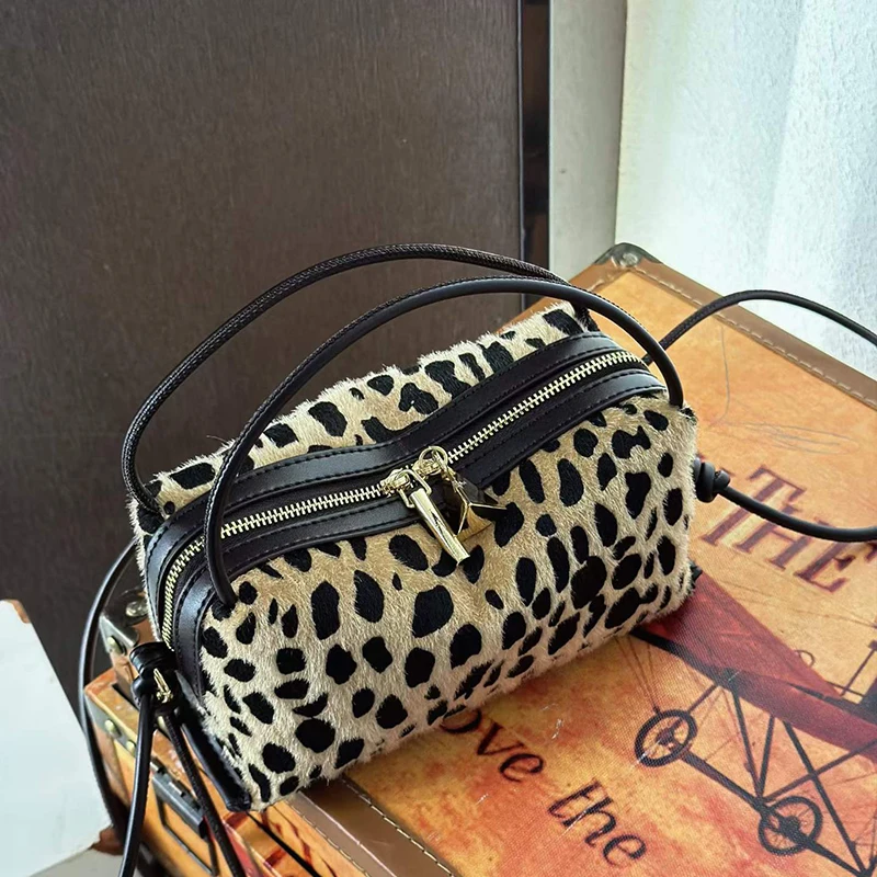 Vintage Suede Splicing Mini Handbag Contrast‑color Zipper Design Purse Soft Portable Handle Bag Stylish Daily Shoulder Handbag
