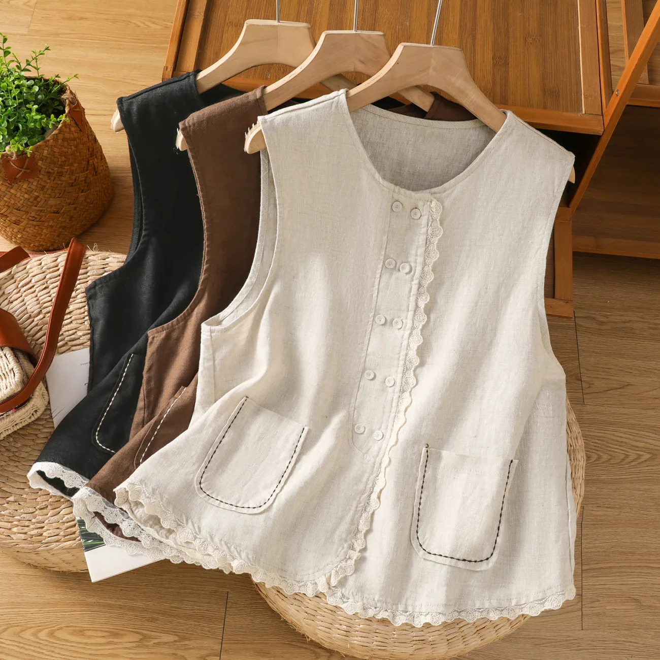 Ladies Vest Jacket Spring Summer Cotton and Linen Age-reducing Women's Vests Coat Embroidered Sleeveless Female Waistcoat