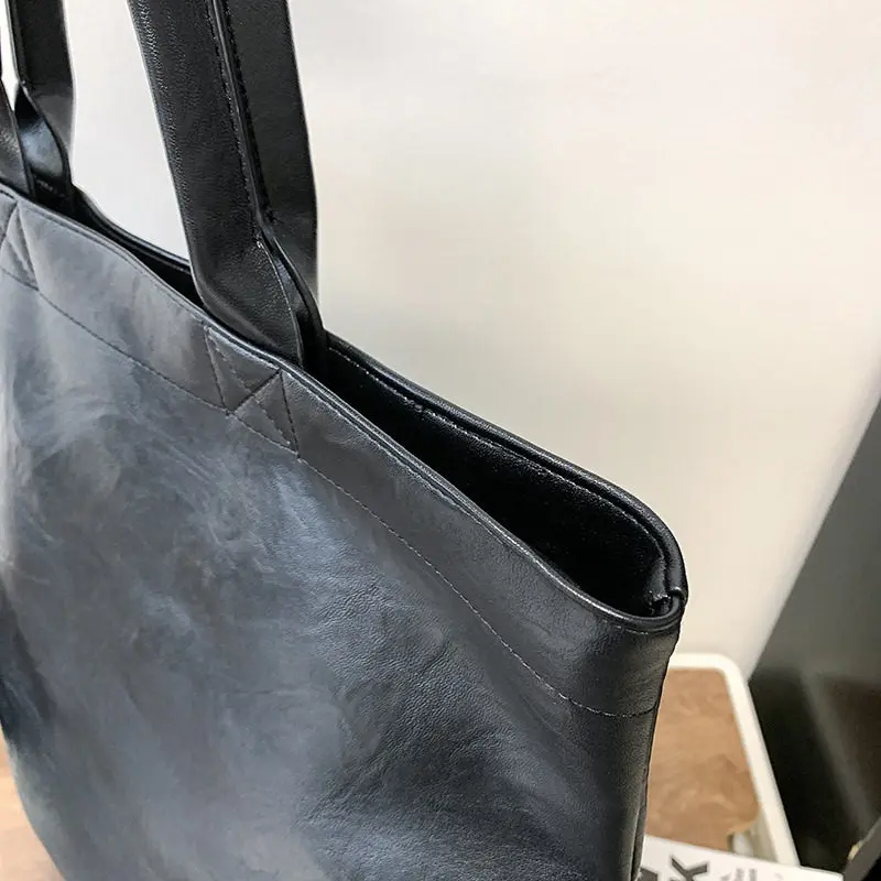 Designer Style Men's Commuting File Bag Hand-Held Briefcase Multifunctional Large Capacity Versatile Tote Bag Crossbody Bag