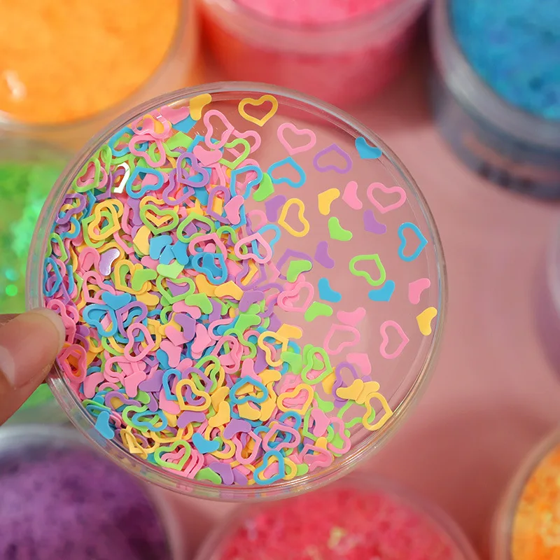 100Pcs/Pack Mixed Color Hollow Heart Shape Sequins Love PVC Confetti Nail Art Resin Slime DIY Craft Party Makeup Decorations