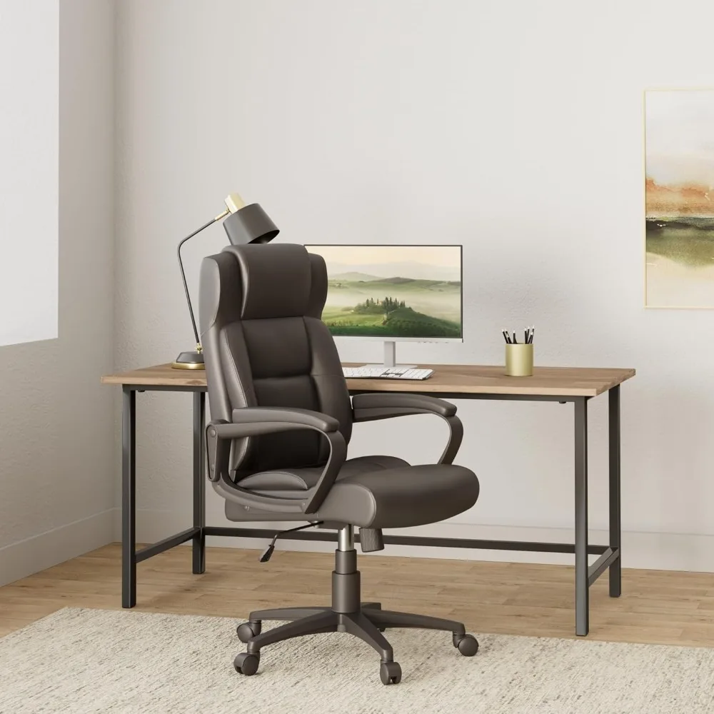 Lorell Soho Chefsessel aus schwarzem Leder mit hoher Rückenlehne