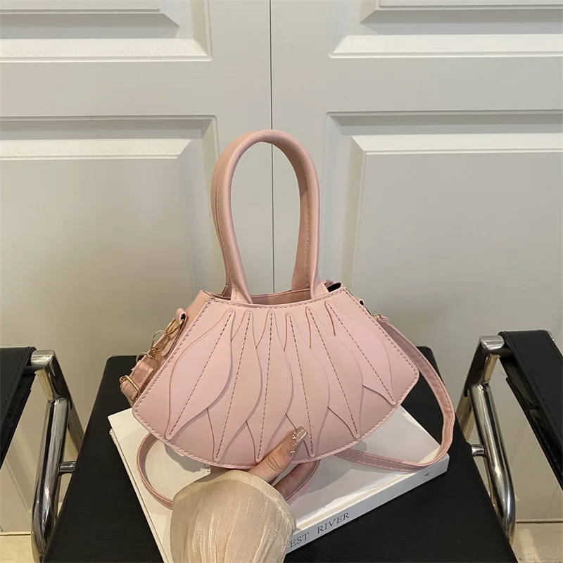 

Минималистичная женская большая сумка 2025 года, однотонная сумка через плечо, просторная сумка через плечо с верхней ручкой, изысканная универсальная сумка