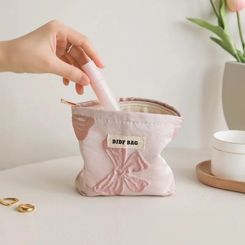 Women\'s Makeup Bag Small Pink Bow Large Capacity Makeup Lipstick Storage Bag Portable Coin Purse Commuter Clutch Ins Style