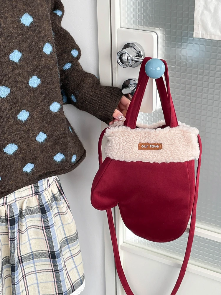 

Korean Sle Double-Sided Plu Crossbody Bag Winter 2026 Phone Bag Year-End Cisas Parent-Child Hand-Held Small Red Bag
