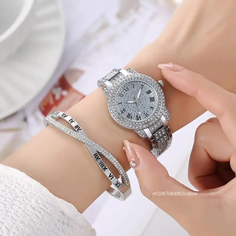 

2pcs Fashion Set Luxury Women Diamonds Roman Design Gold Quartz Watches Stainless Steel Bracelet Watch Strap Girls Clock Gift