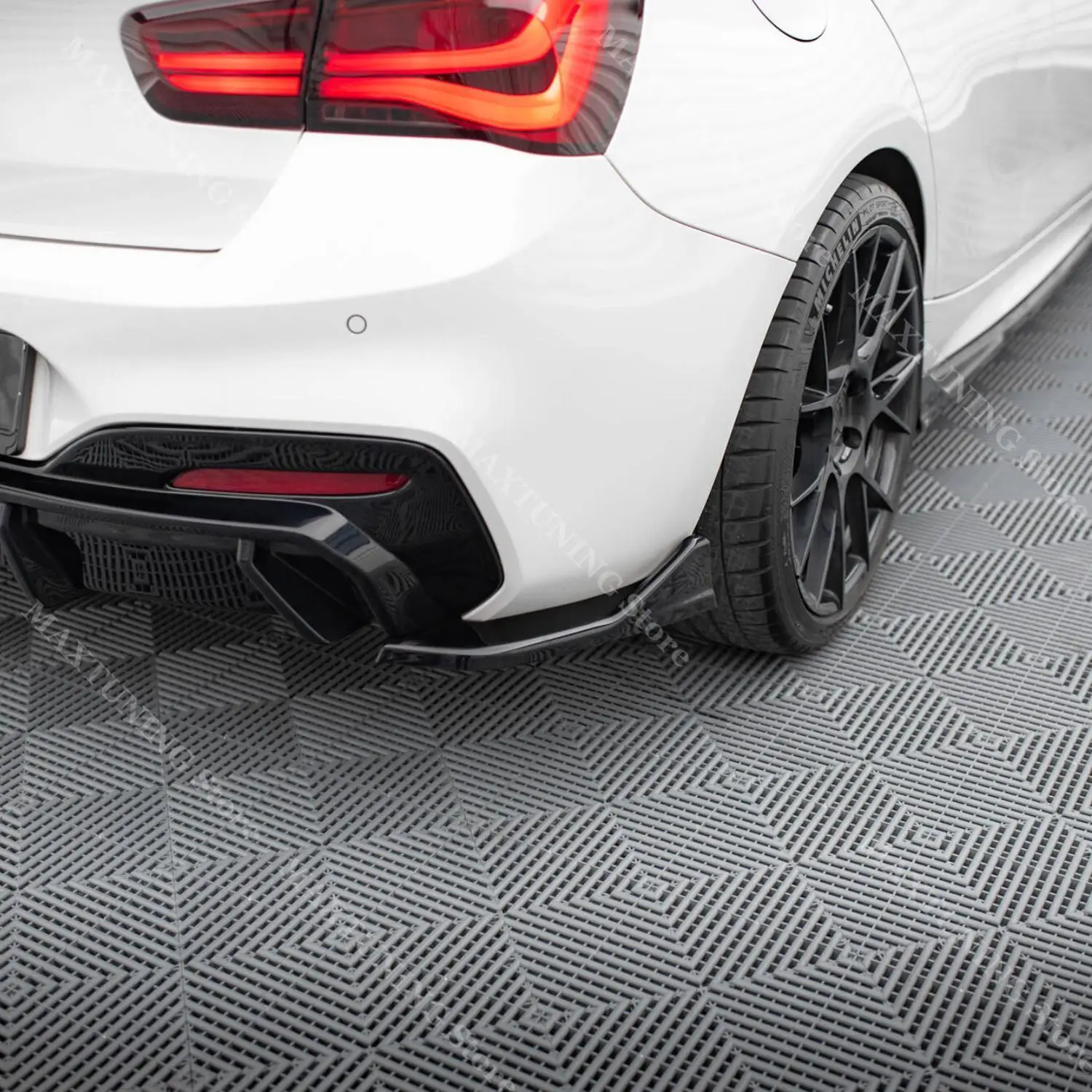 Maxton Style V.3 Rear Valance Bumper Side Splitter For BMW 1 Series F20 M Sport 120i 125i 135i 140i 2015-2019 Facelift Body Kits