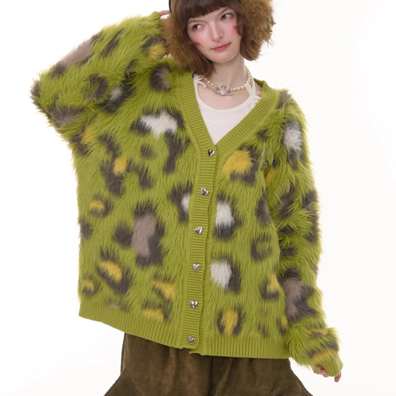 Jesienno-zimowy sweter damski w delikatny wzór panterki, luźny, uniwersalny kardigan z dekoltem w serek w stylu amerykańskim retro, ciepły.