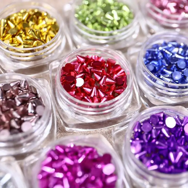 1 صندوق مجوهرات الأظافر مسمار سحر مانيكير ترصيع الشرير نمط المسامير الراين متعدد الألوان ثلاثية الأبعاد مسمار الديكور