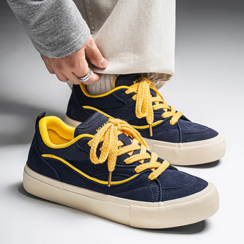 2026 new comfortable, fashionable and casual men's low top three vulcanization trendy board shoes