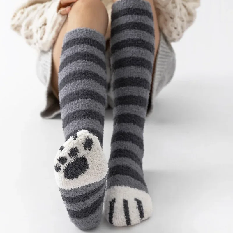 Katzenpfoten-Wintersocken für Damen, lange gestreifte, süße, dicke Cartoon-Tier-Fingersocken für Mädchen, warme Katzenfuß-Kniestrümpfe für Damen