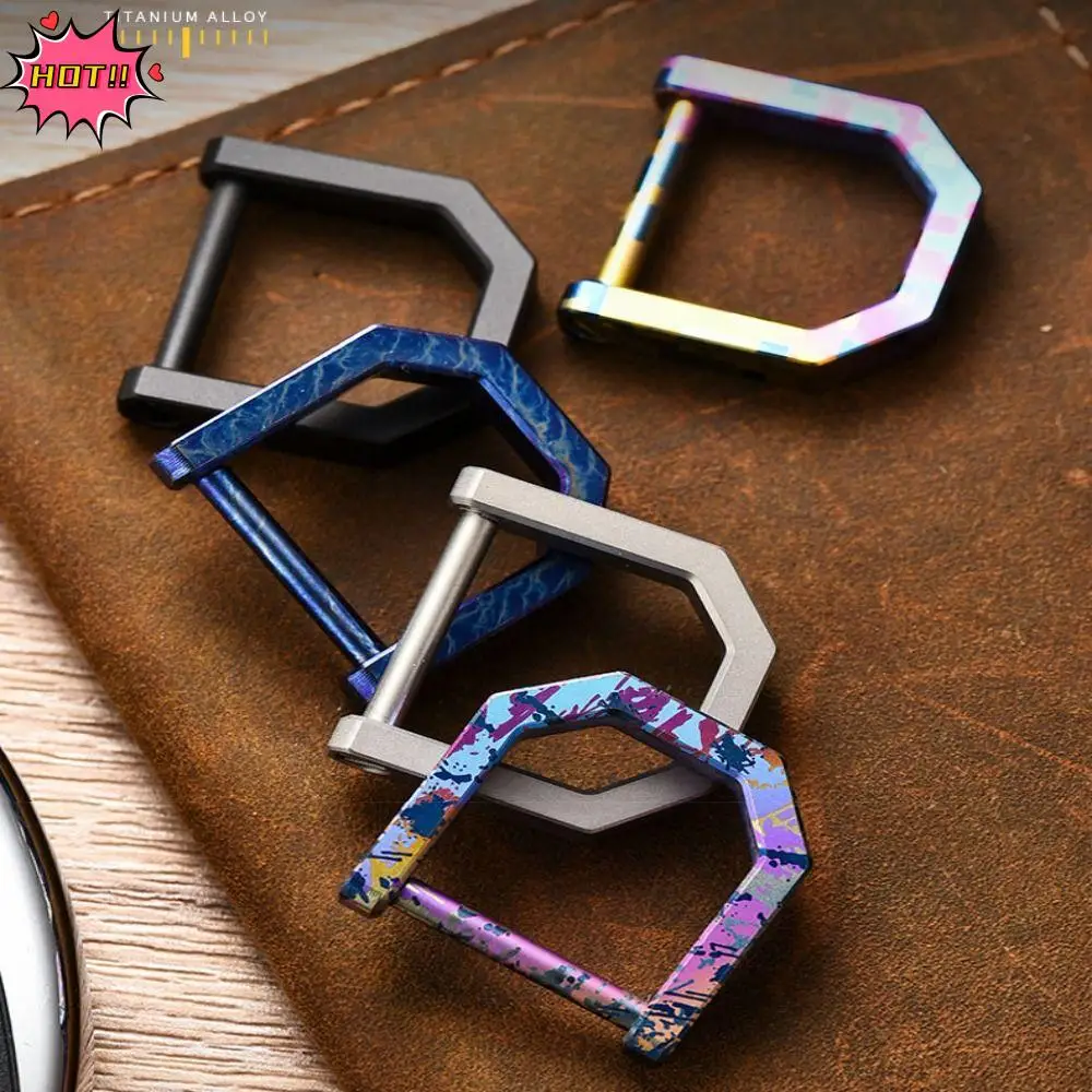 

Portable Titanium Horseshoe Buckles Multifunctional Mini Carabiner with Screwdriver Outdoor Bracelet Buckles Outdoor Accessories