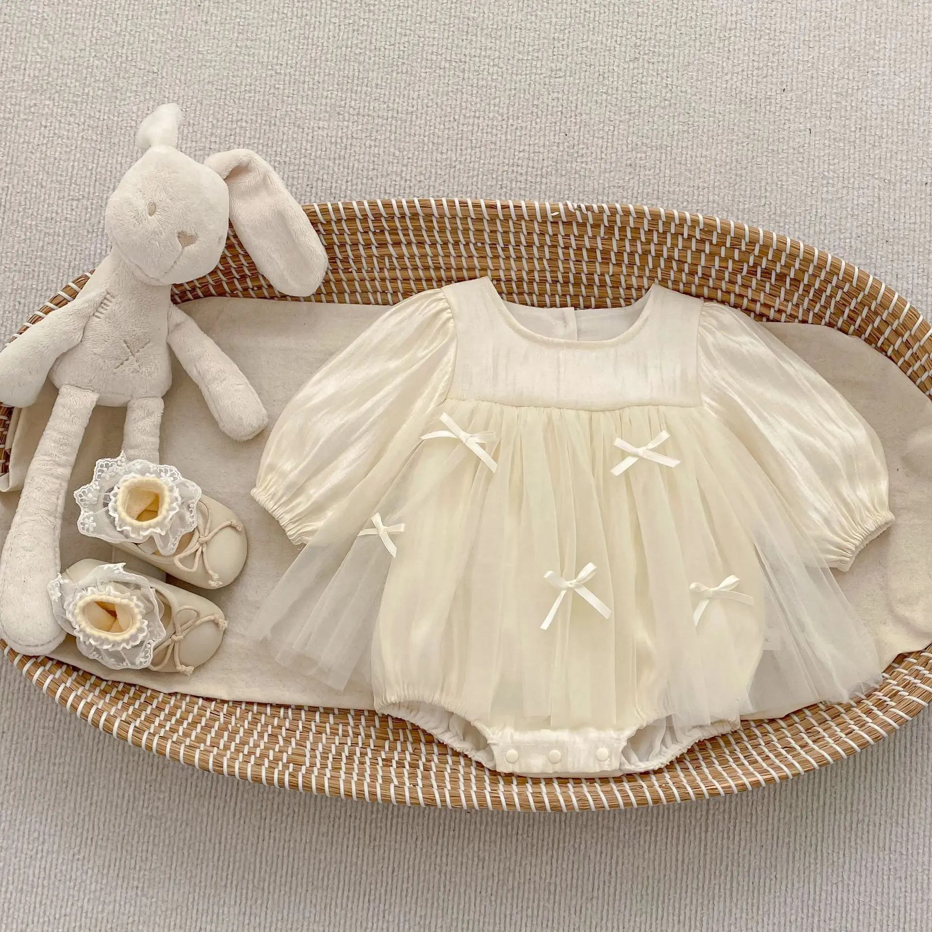 2026 Autumn Style Baby Girl Fluffy Skirt, Stylish Girl's One Year Old Dress, Butterfly Knot Mesh Princess Dress