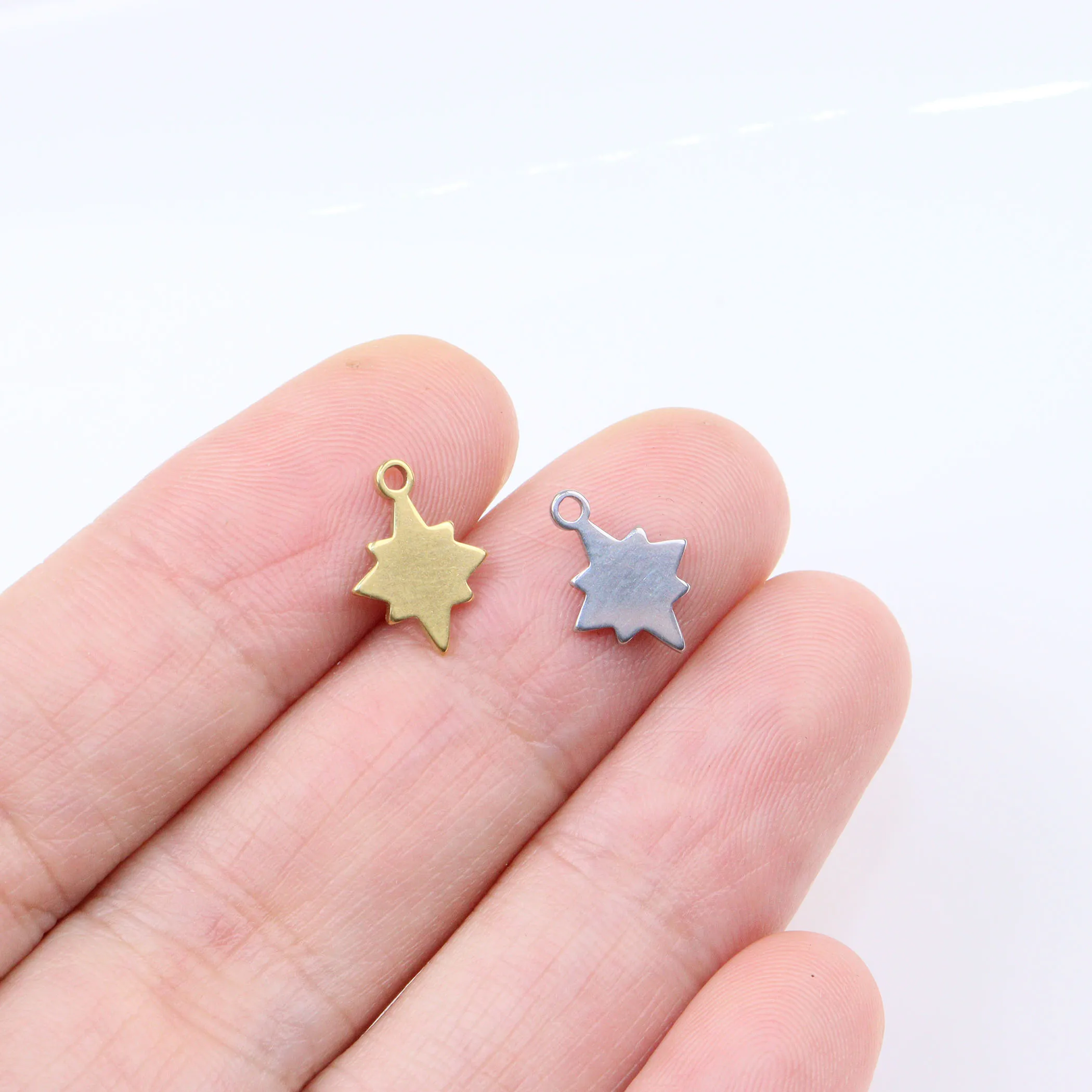 10pcs Wholesale Stainless Steel Anti-allergy Coin Star Lucky Charms Connector DIY Necklace Bracelets Unfading Colorless