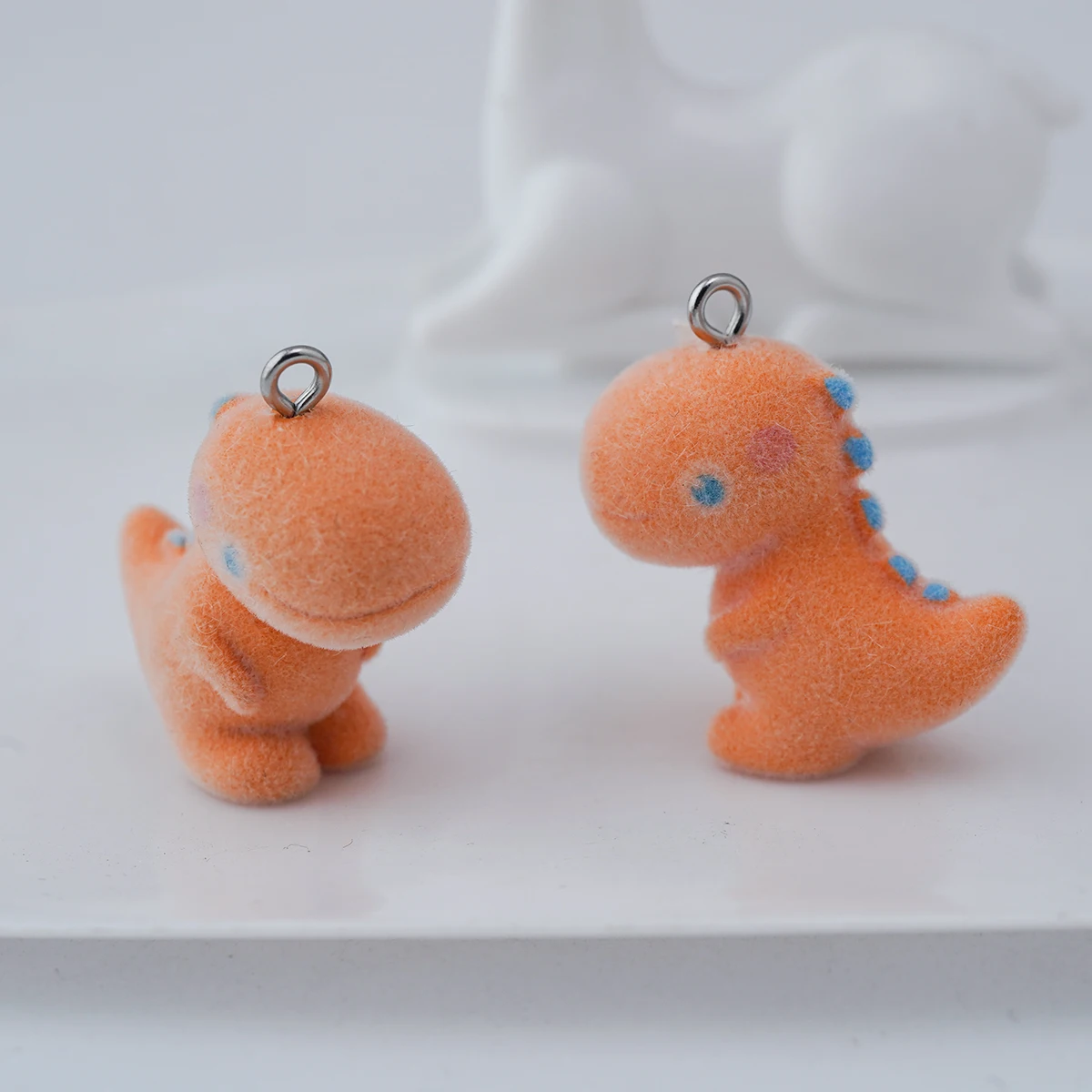 20pcs 3D Flocking Resin dinosaur Charms Plush Animal Doll Pendants for Necklaces Earrings Handmade Making DIY Jewelry fittings