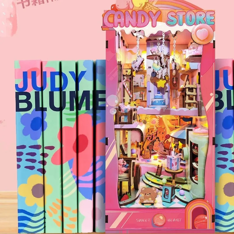 زاوية كتاب القصة على شكل قلب، كوخ خشبي مصغر ثلاثي الأبعاد، هدية رومانسية لديكور سطح المكتب للنساء #1