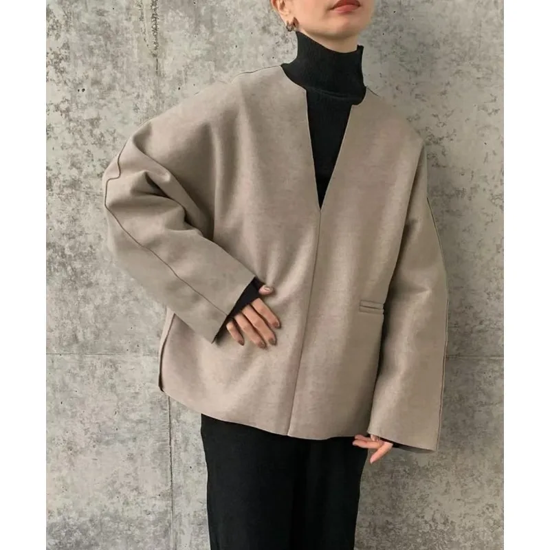 2025 Autumn New Product Casual Version Blended V-neck Woolen