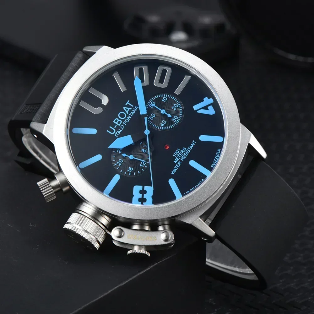 U-BOAT Merke Klokke for Menn - Chronograph - usage example