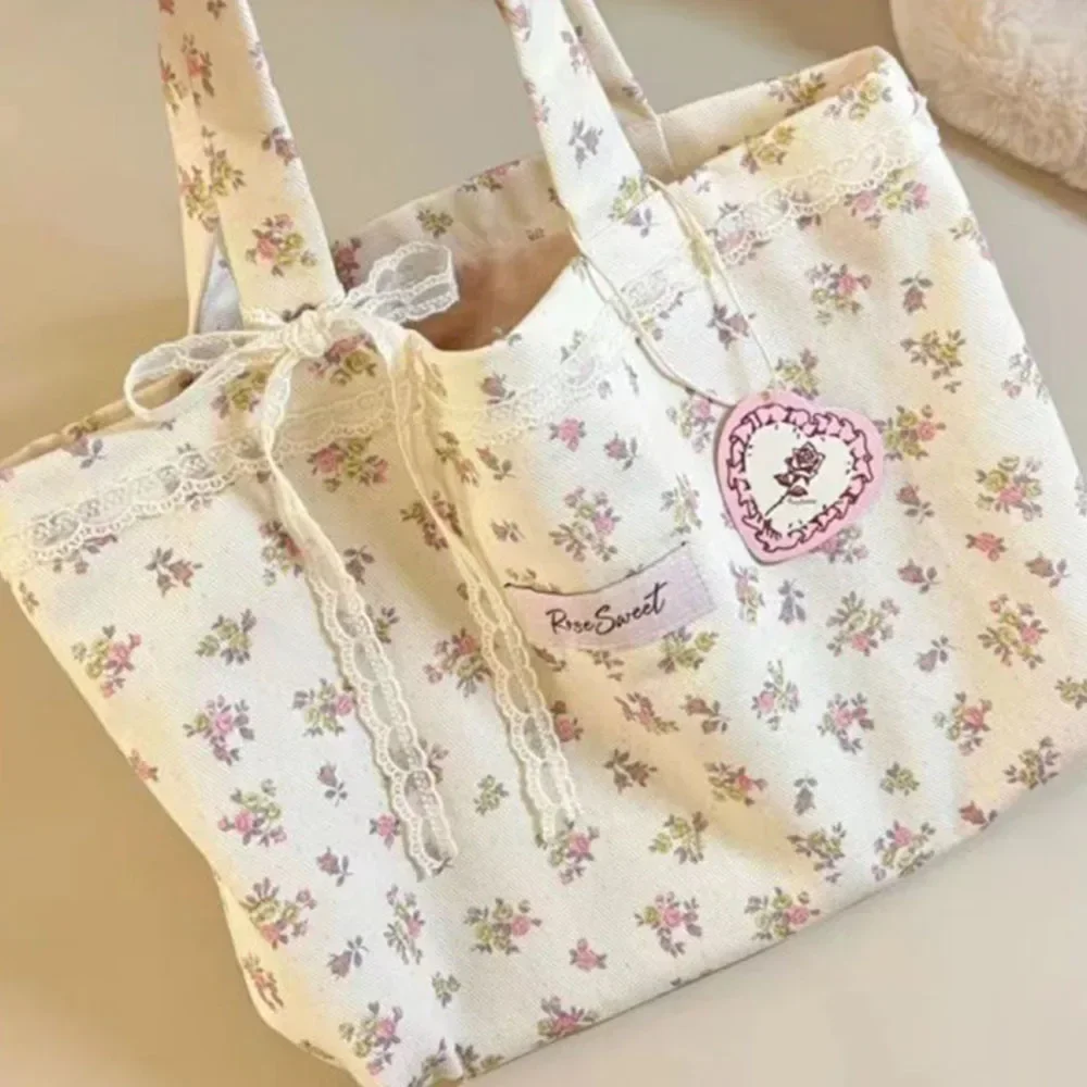 

Korean Niche Large Capacity Flower Hundred Tote Bag New Fashion Sweet with Lace Bow Storage Handbags Canvas Handbag