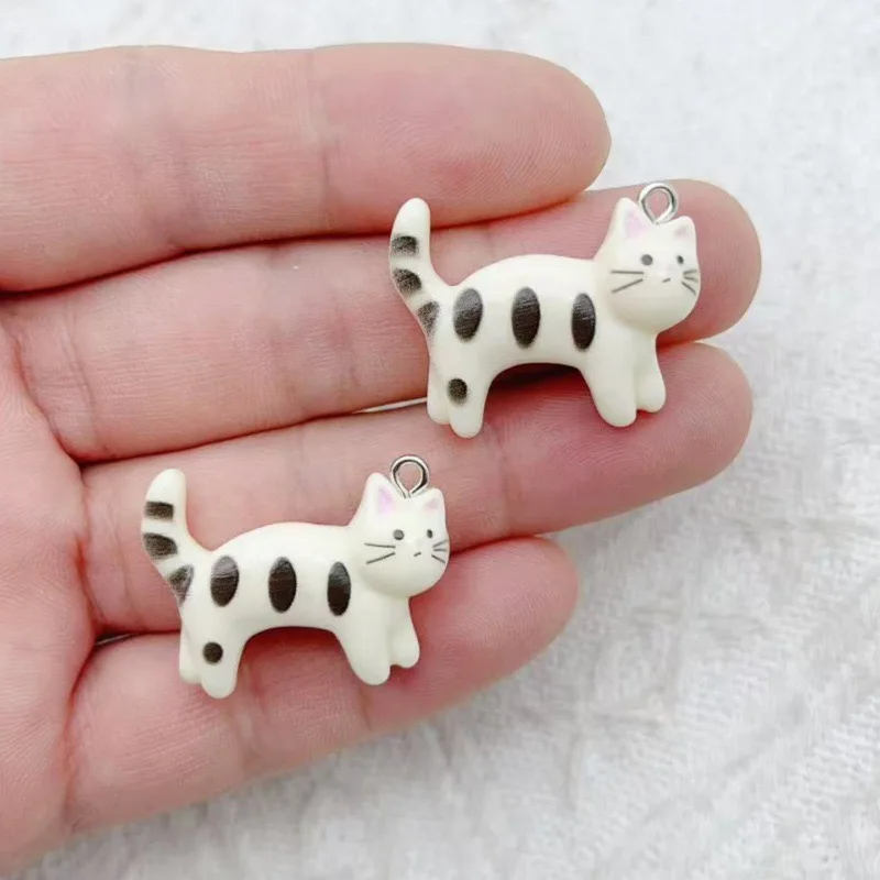 10pcs resin cartoon cat animal jewelry pendant DIY cute little cat pet earrings necklace keychain accessories view 5