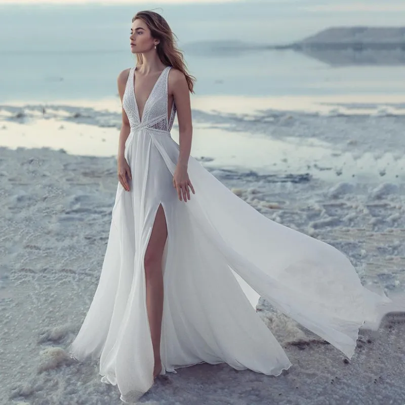 Morden Bianco A-Line Abito da sposa Sexy Profondo scollo a V Piega Spaghetti Spalla Alta fessura Semplice Illusione Pizzo Backless Personalizzato