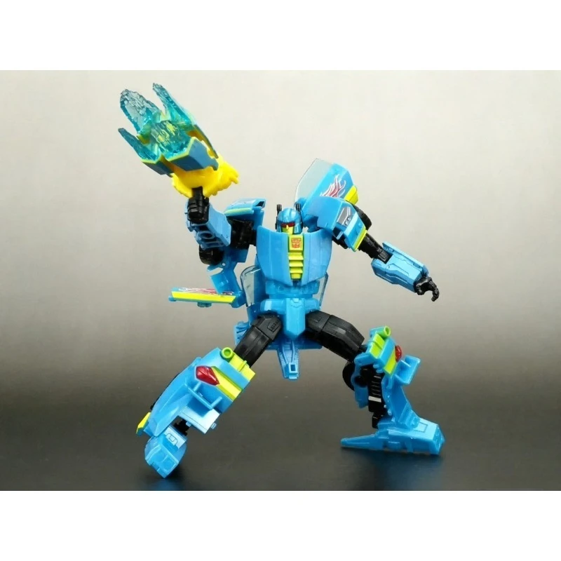 en-stock-hasbro-transformers-idw-thrilling-30-deluxe-class-nightbeat-robot-articulado-de-juguete-coleccionable-regalo-decoracion
