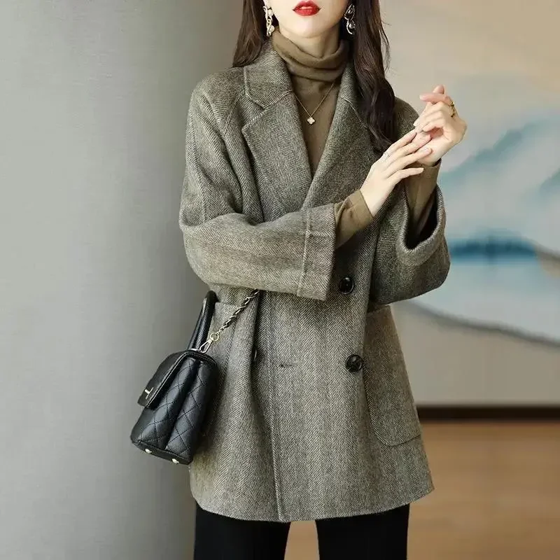 Women Elegant Coats Turn Down Collar Jackets Single Breasted Wool Coat Thick Work Blends Mid Length Coat Autumn Winter Jackets