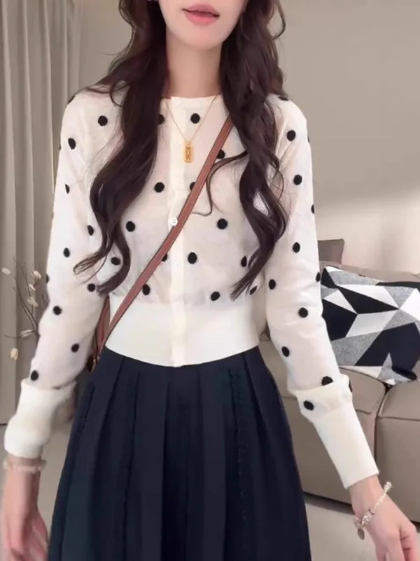 

Korean Sle Faionable Youthful Polka Dot Knitted Open Cardigan Women's plus Size Slimming Long Sve Top Spring 2026