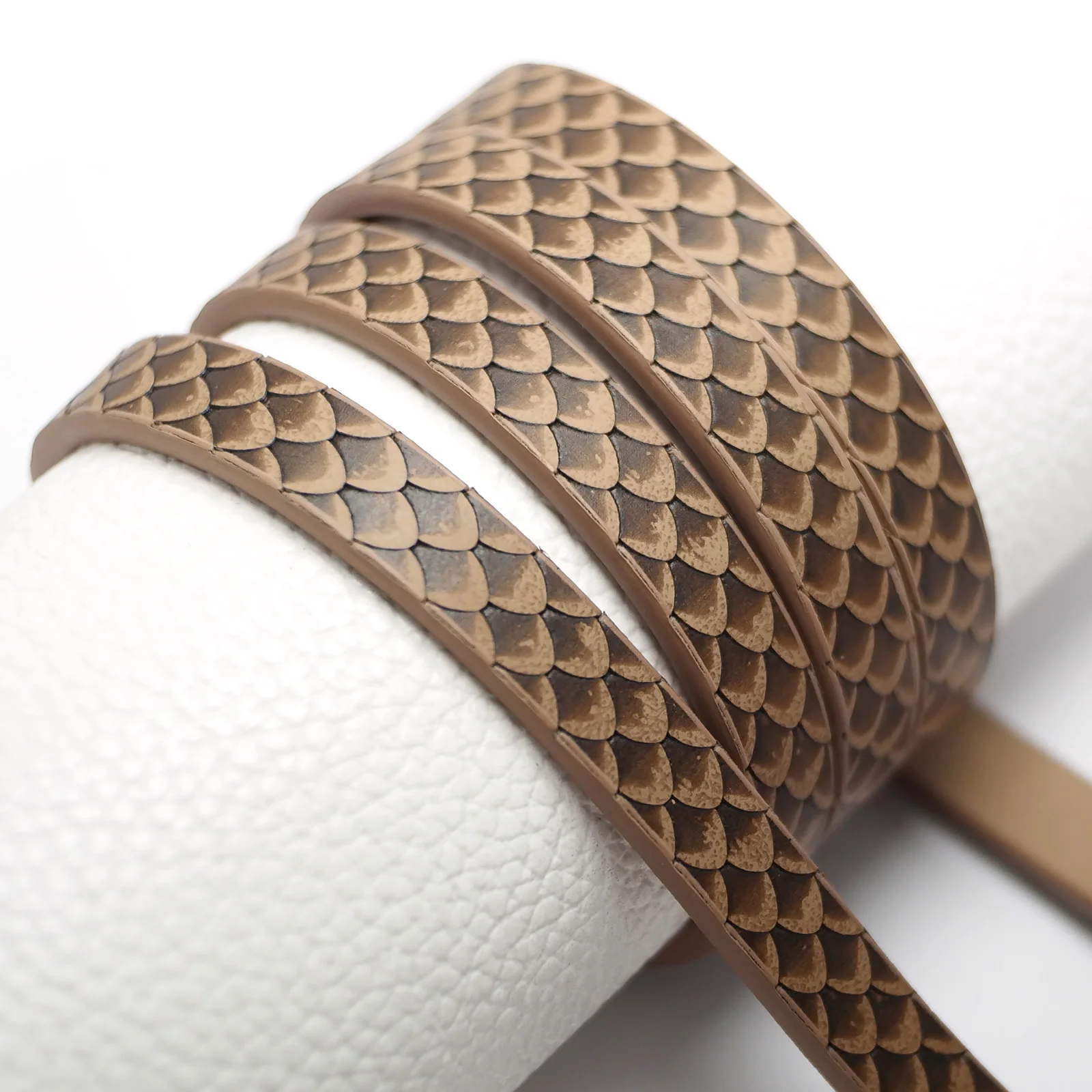 

Light Brown Leather Cord,Embossed Scale Pattern Leather Strip, Three-Dimensional Texture Bracelet Making, 46inches 3pcs