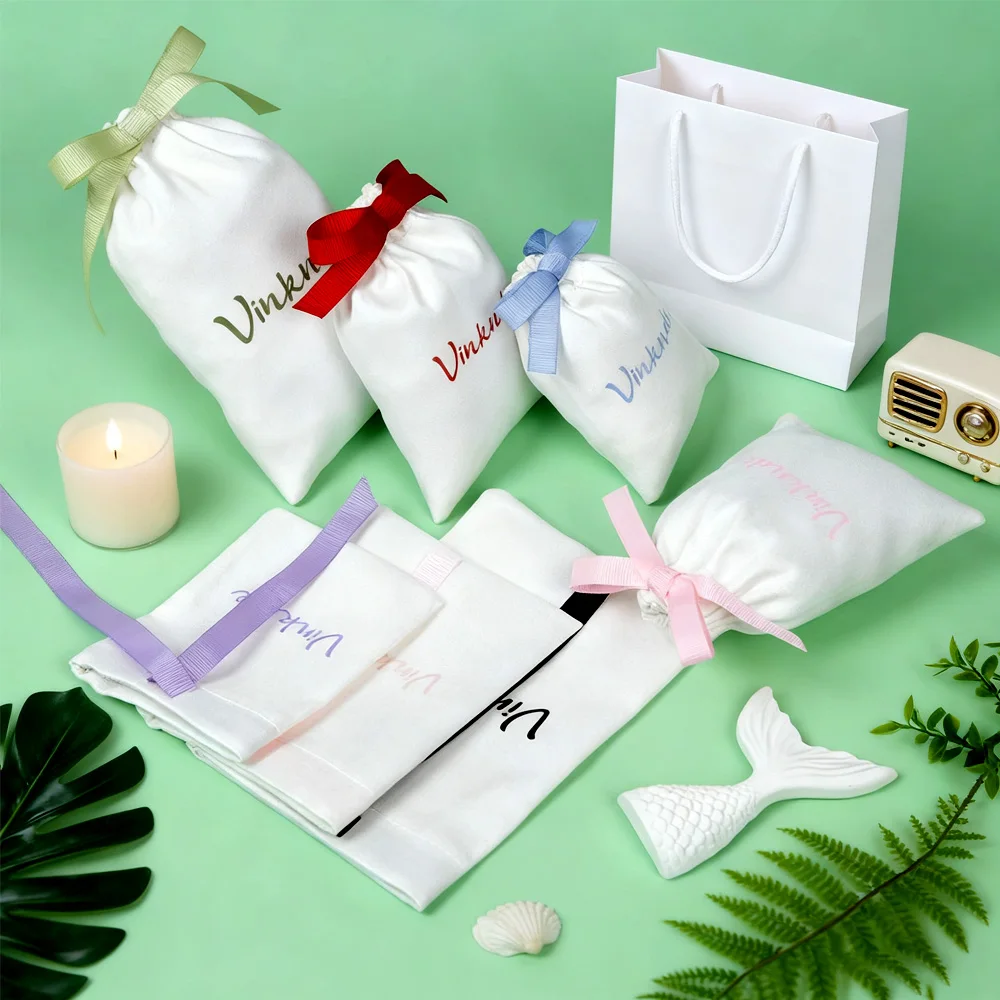 

100 шт. 3x4 дюйма, роскошный белый бархатный чехол для ювелирных изделий на шнурке, мягкая фланелевая сумка для сережек, ожерелье, парфюмерная помада, сумка для хранения